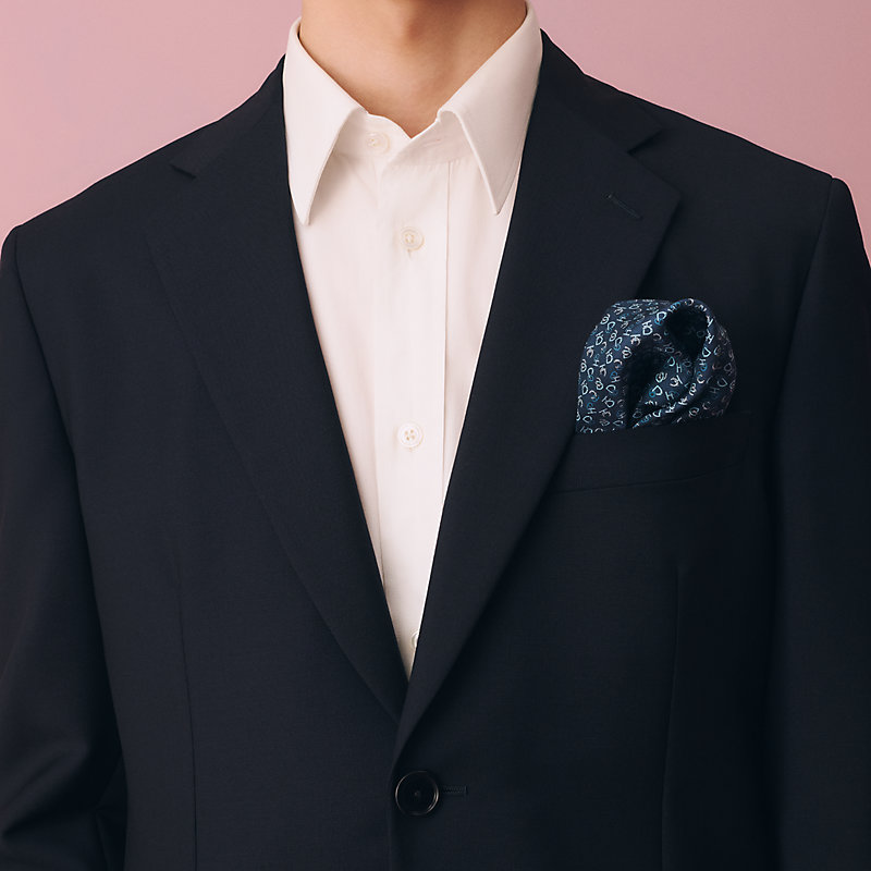 ポケットチーフ 《ドゥ・パール・ドゥ》 | Hermès - エルメス-公式サイト